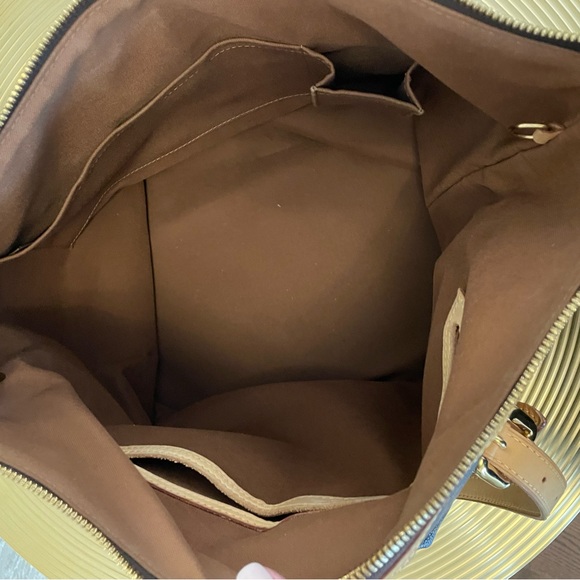 Authentic Louis Vuitton Palermo Bag - Picture 10 of 13